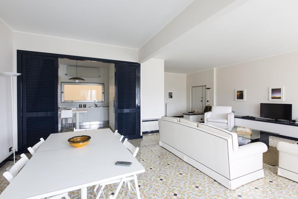 Poggio Fiorito Appartement Rapallo Kamer foto